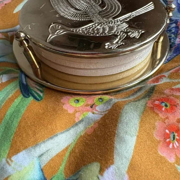 Vintage Coaster Holder • Cactus Road Runner Motif • Gold-Tone - Picture 4 of 5